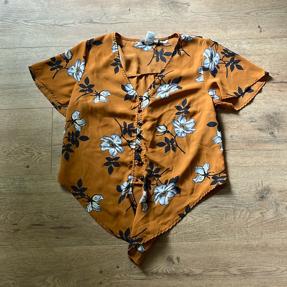 Urban Romantics Orange Flowered Blouse